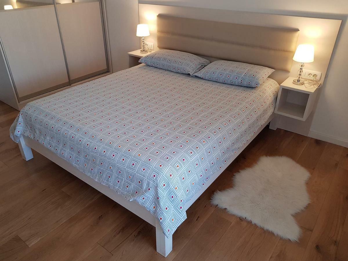 Apartment Domalu Old Town Zadar Eksteriør billede